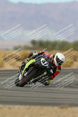 media/Feb-07-2025-CVMA Friday Practice (Fri) [[7034960ba2]]/3-Racer 3-NRS/Session 4 (Turn 16)/